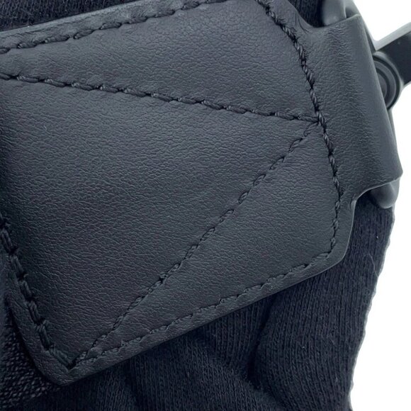 LOUIS VUITTON takeoff messenger Grain Leather Noir - Picture 11 of 16